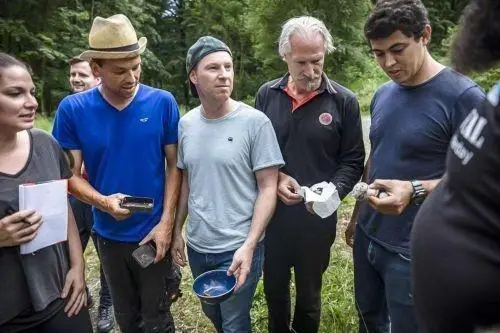 Team-Survival-14265