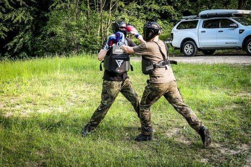 Team-Survival-6042