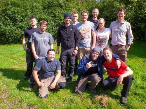 Team-Survival-2459