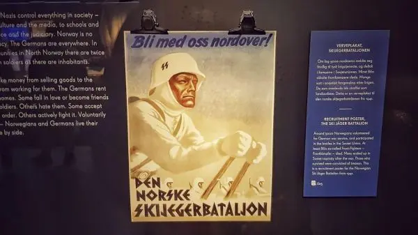 Rekrutierungsplakat für die norwegische Skibataillon mit einem Soldaten in Winterkleidung