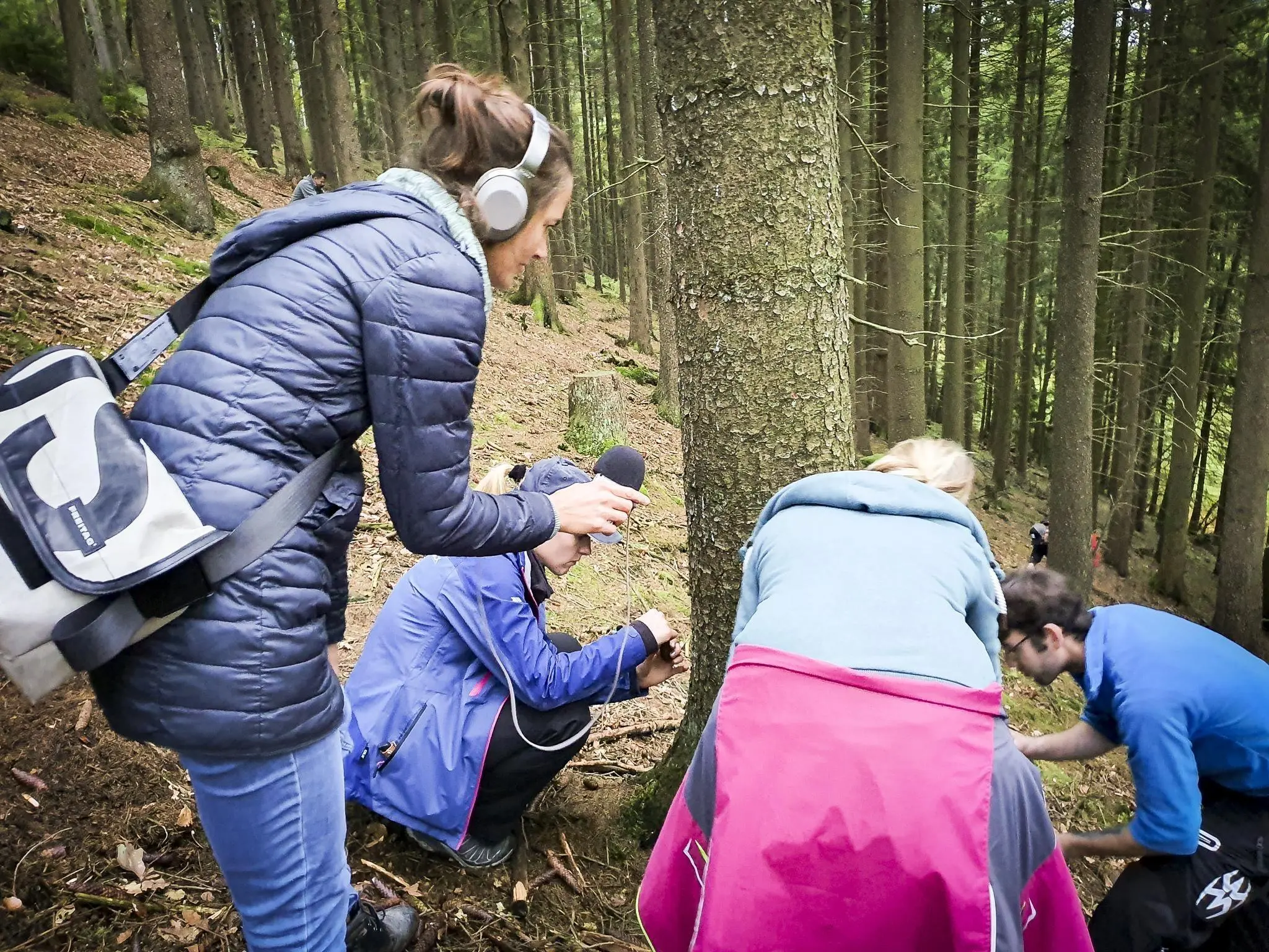 Reporter von WDR 5 beim Survival Training in NRW