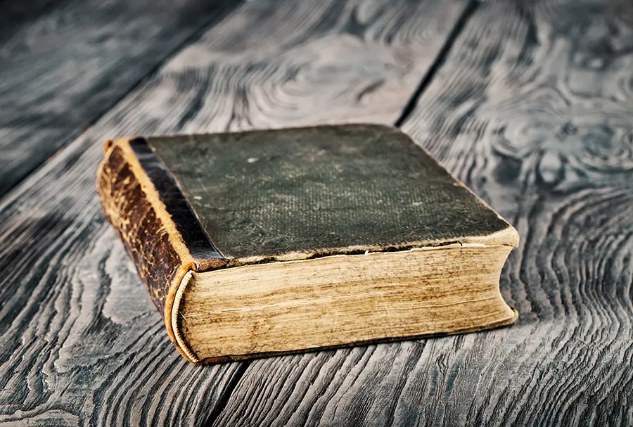 Survivalbücher und Abenteuerliteratur für unterschiedliche Überlebensszenarien